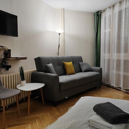 Apartments Bella อูชิเซ ภายนอก รูปภาพ